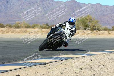 media/Jan-08-2022-SoCal Trackdays (Sat) [[1ec2777125]]/Turn 6 Inside (1pm)/